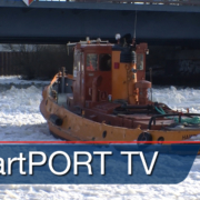 Eisbrecher im Hamburger Hafen