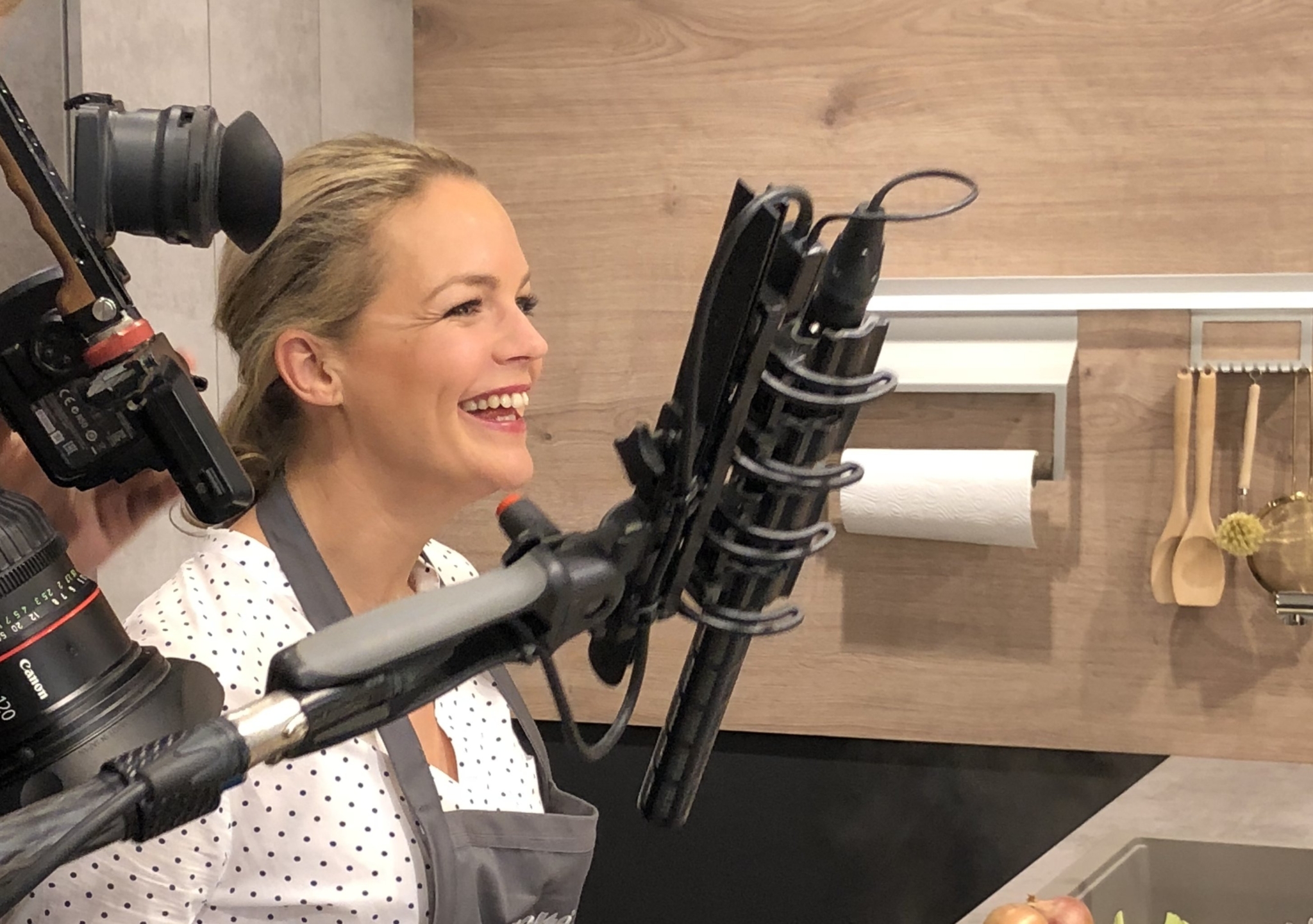 Videoproduktion in Bielefeld mit StarModeratorin Eva